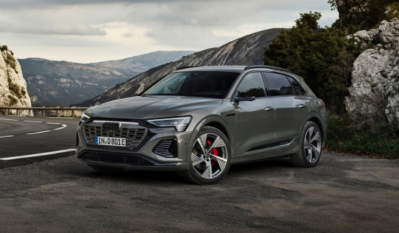 Audi e-tron mới ra mắt Việt Nam được đổi tên thành Q8 e-tron và kéo dài phạm vi di chuyển