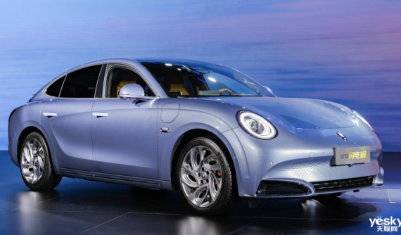 Ora Lightning Cat 2023 - ô tô điện với thiết kế như Porsche Panamera, chạy 705 km sau khi sạc