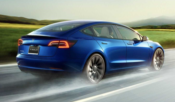 Tesla mở cuộc triệu hồi lớn với hàng trăm nghìn xe điện do lỗi đèn hậu