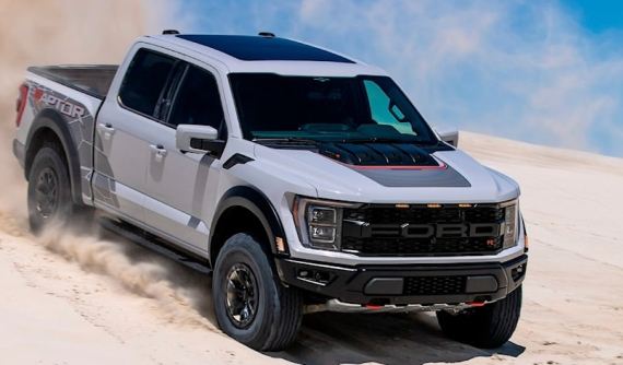 Siêu bán tải Ford F-150 Raptor R "nhăm nhe" cập bến Việt Nam cuối năm sau đang sắp về đại lý ở Mỹ