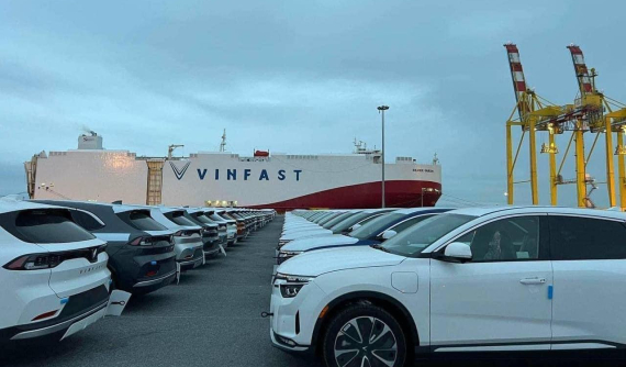 Dàn xe điện VinFast xếp hàng tại cảng Hải Phòng, sẵn sàng xuất Mỹ