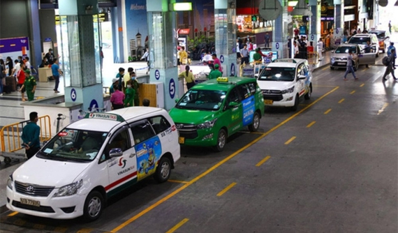 Bộ Tài chính đề xuất giảm 10-30% phí sử dụng đường bộ cho xe kinh doanh vận tải