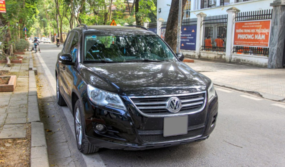 Bỏ 350 triệu mua xe Đức đời sâu chứ không chọn Kia Morning hay Hyundai i10, thanh niên 30 tuổi bày tỏ sự hài lòng về độ đầm chắc khi vận hành xe