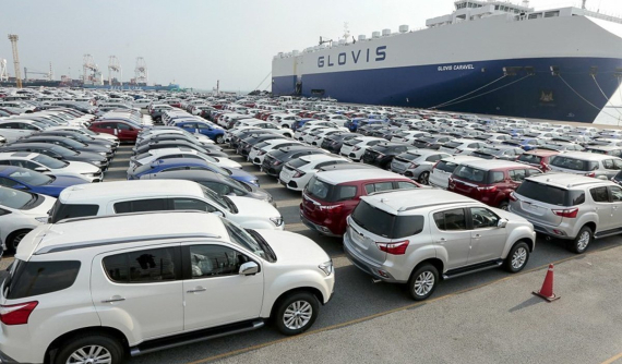 Lượng xe nhập khẩu về Việt Nam trong tháng 11/2022 lập kỷ lục chưa từng có