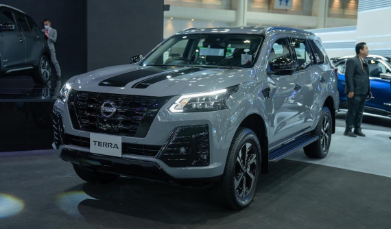 Cận cảnh phiên bản đặc biệt của Nissan Terra - SUV cỡ trung sắp ra mắt Việt Nam, cạnh tranh Toyota Fortuner