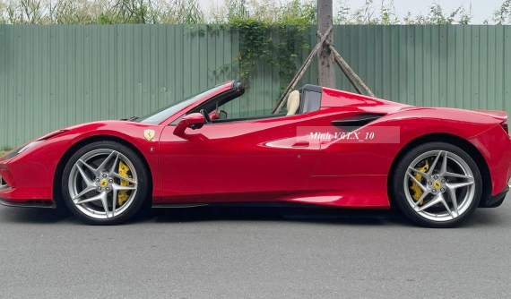 Đánh giá nhanh F8 Spider: Siêu xe có quá nhiều cảm xúc trước khi Ferrari điện khí hóa
