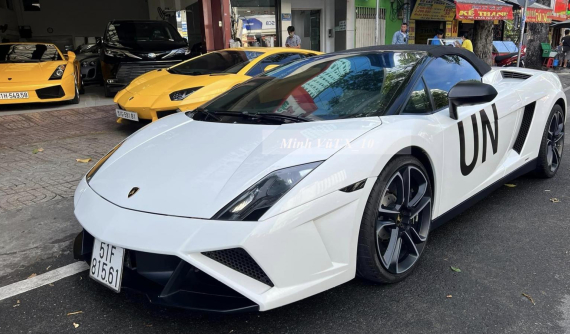 Ông Đặng Lê Nguyên Vũ lần đầu cầm lái Lamborghini Gallardo bản đặc biệt sau 6 năm mua về