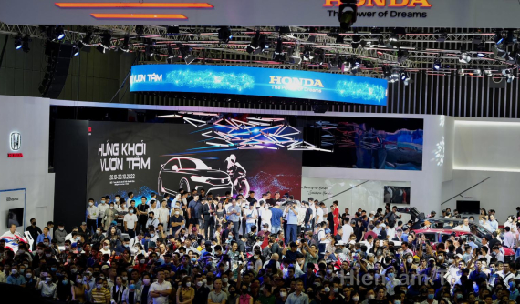 Nhìn lại những sự kiện nổi bật của thị trường ô tô Việt Nam trong năm 2022