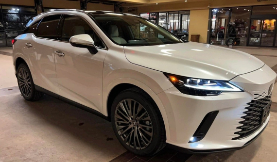 SUV hạng sang Lexus RX 2023 chốt lịch ra mắt Việt Nam với 4 phiên bản, giá dự kiến từ 3,43 tỷ đồng