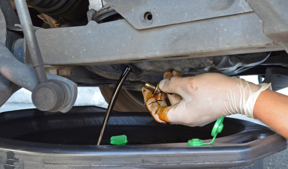 6 điều về dầu nhớt ô tô mà ngay cả "tài già" có thể cũng chưa biết