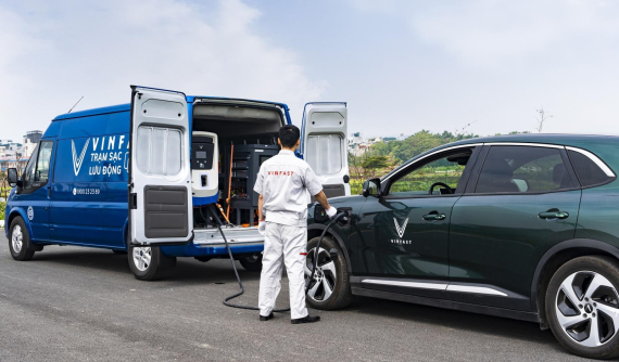 VinFast triển khai dịch vụ sạc pin lưu động 24/7 trên toàn quốc