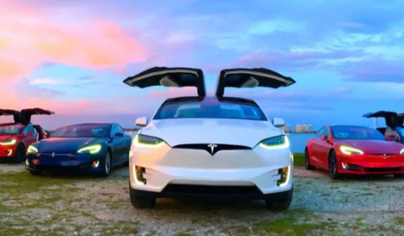 Tesla triệu hồi hơn 362.000 xe ô tô do lỗi phần mềm tự lái có thể gây tai nạn