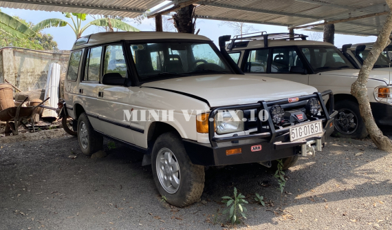 Land Rover Discovery 2 hơn 30 năm tuổi với gói độ trăm triệu đồng của "Qua" Vũ có gì hay?