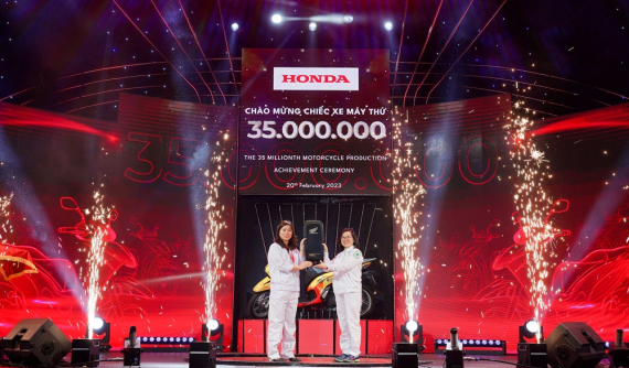 Honda Việt Nam xuất xưởng chiếc xe máy thứ 35 triệu sau 27 năm thành lập
