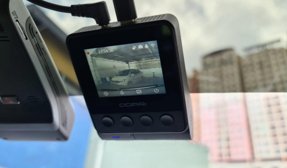 Thêm sắc màu và lưu giữ khoảnh khắc cho mọi chuyến đi cùng camera hành trình DDPai Z40