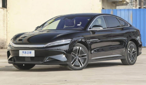 Lô xe điện BYD Han 2023 lần đầu xuất hiện công khai trước ngày ra mắt, màu xanh độc quyền vẫn biệt tăm