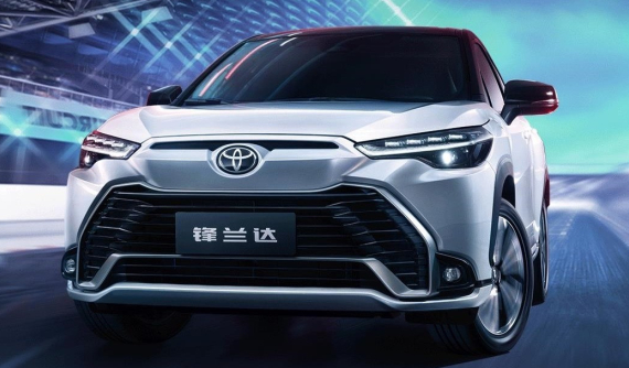 Ra mắt Toyota Frontlander 2023 - "anh em song sinh" của Corolla Cross