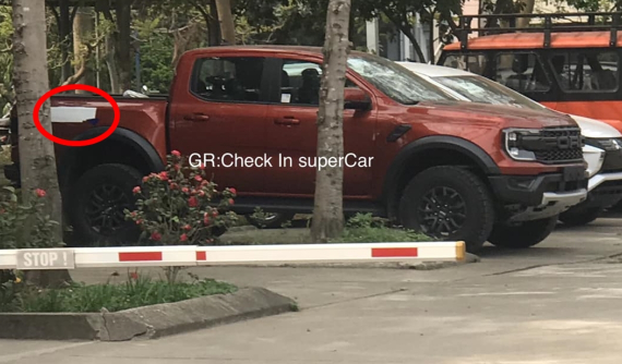 Sau nhiều tin đồn, cuối cùng Ford Ranger Raptor 2023 chính hãng cũng đã có mặt tại Việt Nam, ra mắt cuối tháng này?