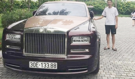 Buổi đấu giá xe Rolls-Royce Phantom Lửa thiêng của Trịnh Văn Quyết lần thứ 6 đã có kết quả