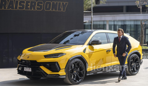 Siêu SUV Lamborghini Urus Performante chính thức ra mắt Việt Nam, giá khởi điểm từ 16,5 tỷ đồng