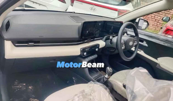 Hyundai Accent 2023 đã về đại lý, lần đầu tiên lộ hình ảnh "bằng xương, bằng thịt" của nội thất