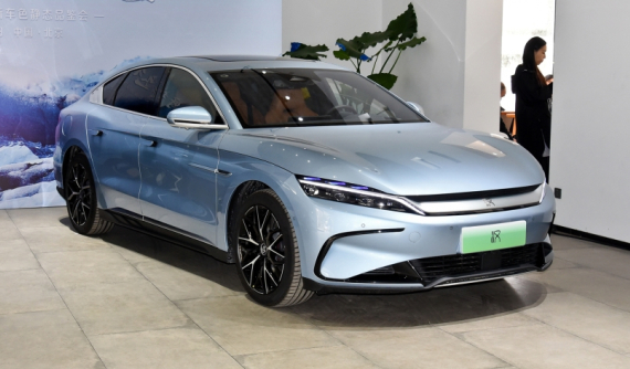Sedan hạng sang cỡ trung BYD Han EV 2023 ra mắt, giá từ 720 triệu đồng, 5.000 người đặt mua chỉ sau 24 giờ