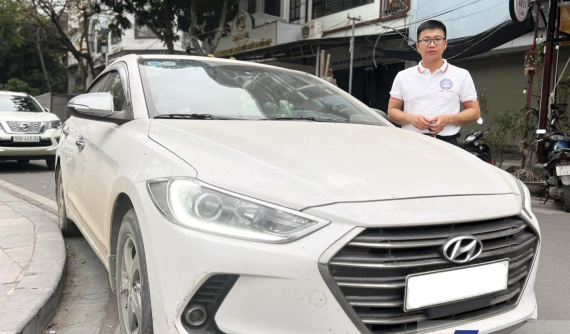 Chủ xe Hyundai Elantra 2018 MT cũ: hối hận khi mua bản số sàn, dù cho rằng mua xe cũ là hợp lý