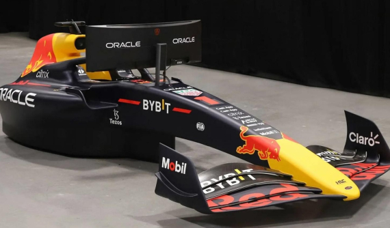 Hệ thống giả lập xe đua F1 của Red Bull có gì hấp dẫn mà giá lên tới gần 3 tỷ đồng?