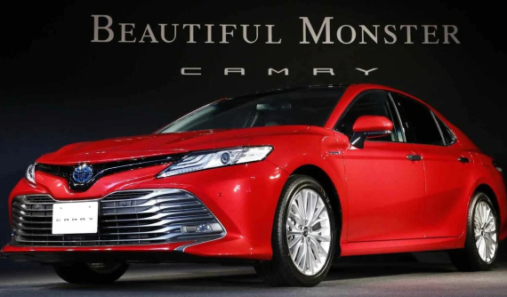 "Trùm phân khúc" Toyota Camry vẫn không thoát kiếp bị "khai tử"