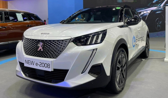 Peugeot e-2008 2023 chính thức ra mắt Đông Nam Á với giá gấp đôi VinFast VF e34 ở Việt Nam