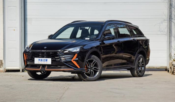 Crossover "ngon rẻ" Trung Quốc Fengshen Yixuan GS ra mắt bản mới, giá từ 295 triệu đồng, nhiều đồ chơi đầy xịn sò