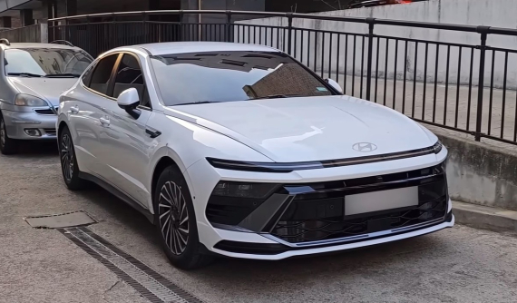 Xem hình ảnh "bằng xương, bằng thịt" của Hyundai Sonata 2024 - xe cạnh tranh với Toyota Camry và Kia K5