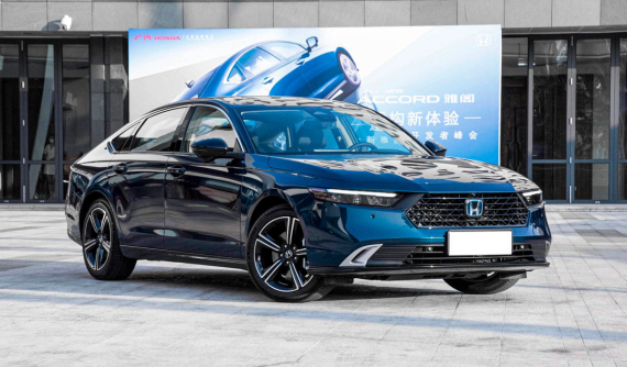 Honda Accord e:PHEV 2023 chính thức trình làng, chỉ tiêu thụ chưa đến 5 lít xăng trên 100 km