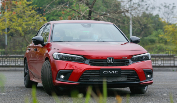 Hết "kèm lạc", Honda Civic RS giảm giá 100 triệu đồng tại đại lý