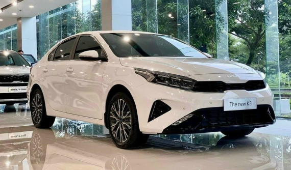 Kia K3 được khuyến mại hàng chục triệu đồng, quyết giành lại vị thế số 1 phân khúc từ tay Mazda3