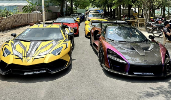 Hơn 15 siêu xe của Hoàng Kim Khánh và bạn bè đã sẵn sàng đến đảo Phú Quốc, McLaren Senna vẫn là "nhạc trưởng"