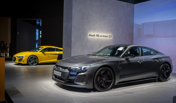 Audi hé lộ 2 mẫu xe mới sắp về Việt Nam, tất cả đều là ô tô điện