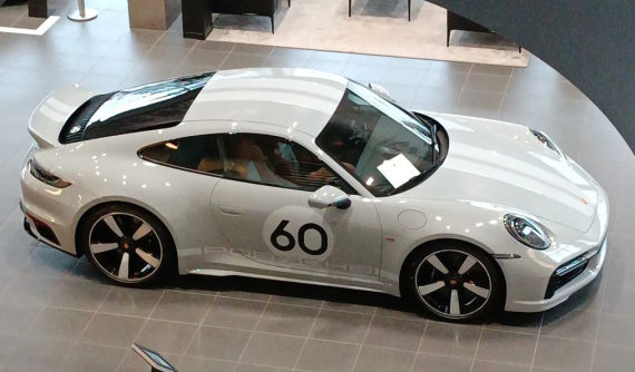 Xe thể thao giới hạn Porsche 911 Sport Classic 2023 của ông Đặng Lê Nguyên Vũ đã về nước