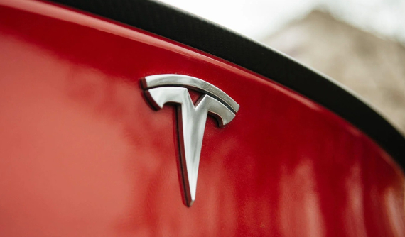 Tesla bị cáo buộc xâm phạm quyền riêng tư