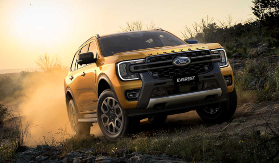 Doanh số SUV 7 chỗ tháng 3/2023: Ford Everest bán gấp đôi tất cả các đối thủ cộng lại