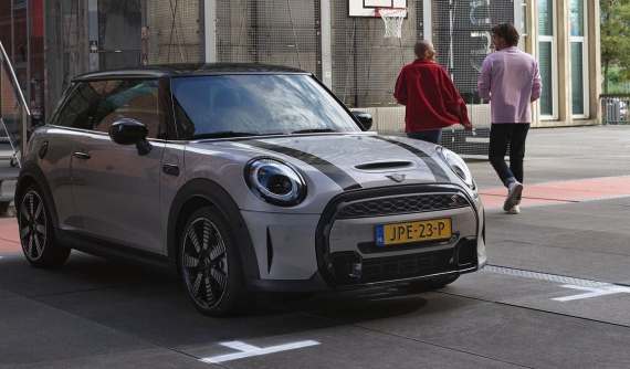 Tặng ngay chuyến du lịch châu Âu khi sở hữu MINI 3-Cửa