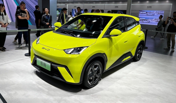 Với giá khởi điểm chưa đến 300 triệu đồng, xe điện BYD Seagull "bán chạy như tôm tươi"