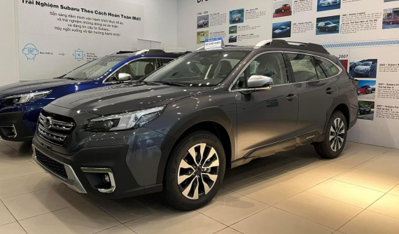 Subaru Outback 2023 ra mắt giá 2,099 tỷ đồng: giá tăng, vẻ ngoài không đổi, nâng cấp nhẹ trang bị giải trí