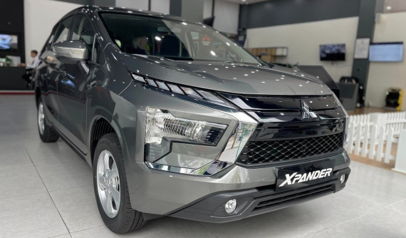 Mitsubishi Xpander được "xả hàng" với giá chưa đến 600 triệu đồng cho bản AT Premium cao cấp nhất
