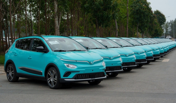 Taxi điện tiêu tốn gần 20 triệu đồng tiền dịch vụ và khấu hao mỗi tháng