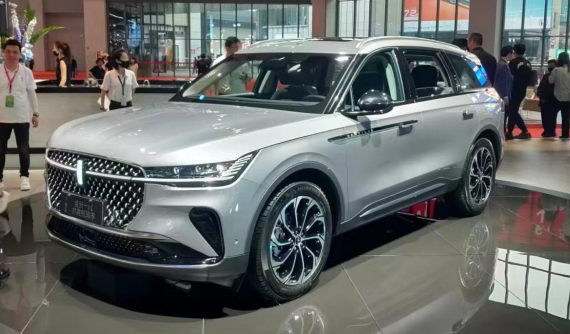 Crossover hạng sang Lincoln Nautilus thế hệ mới trình làng tại hàng xóm của Việt Nam, giá từ 1,1 tỷ đồng