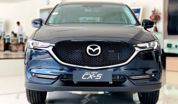 Giá xe Mazda CX-5 tiếp tục "chạm đáy", bản tiêu chuẩn chỉ còn 750 triệu đồng, cơ hội nào cho Honda CR-V?