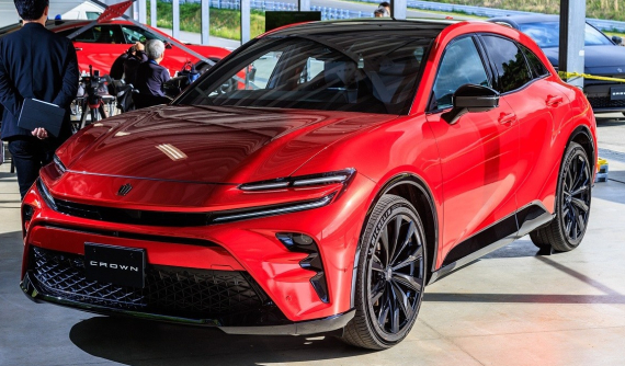 Cận cảnh thiết kế tuyệt đẹp của Toyota Crown Sport 2024 - SUV hạng trung sắp bán ra thị trường