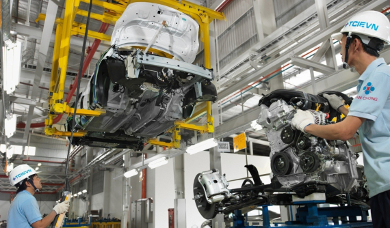 4 tháng đầu năm, sản lượng ô tô lắp ráp nội địa lẫn nhập khẩu đều sụt giảm