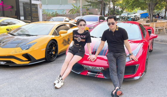 Không còn ủng hộ thuế xe cho nước bạn Campuchia, đại gia Hoàng Kim Khánh đặt mua xe Ferrari chính hãng Việt Nam